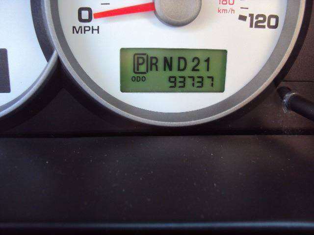 2005 Ford Escape XLS 4dr SUV